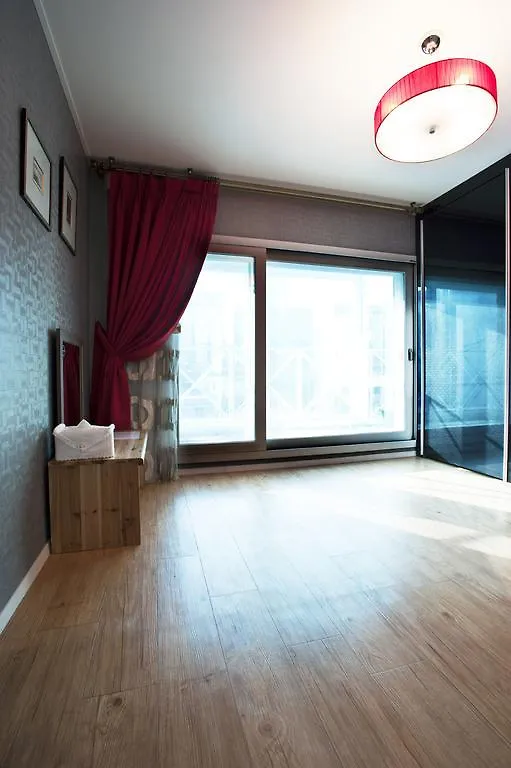 فندق Myeongdong Ecohouse سيول بيت ضيافة