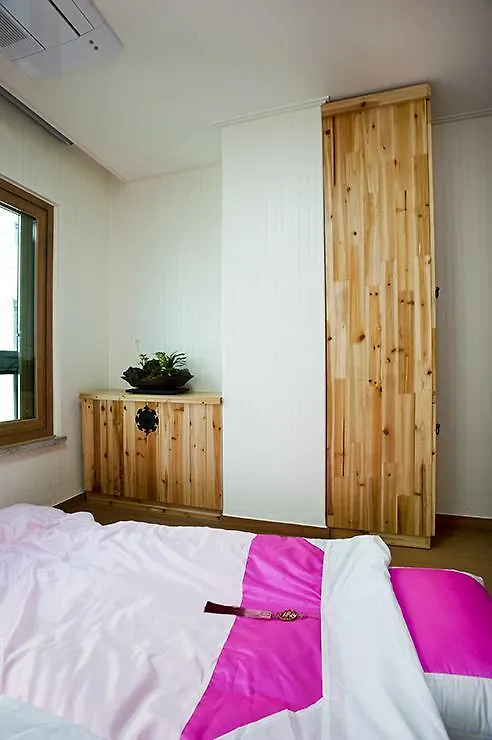 Myeongdong Ecohouse Hotel Seoul